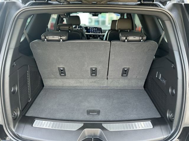 Used 2025 Chevrolet Tahoe High Country image 27