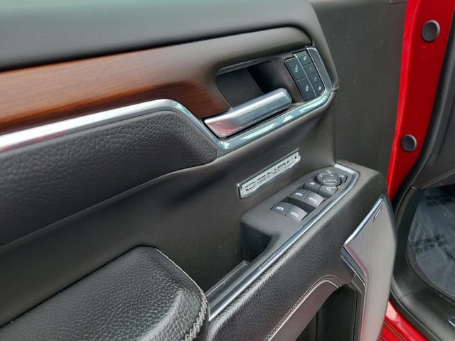 Used 2024 GMC Sierra 1500 Denali w/ Technology Package AWD/4WD image 25