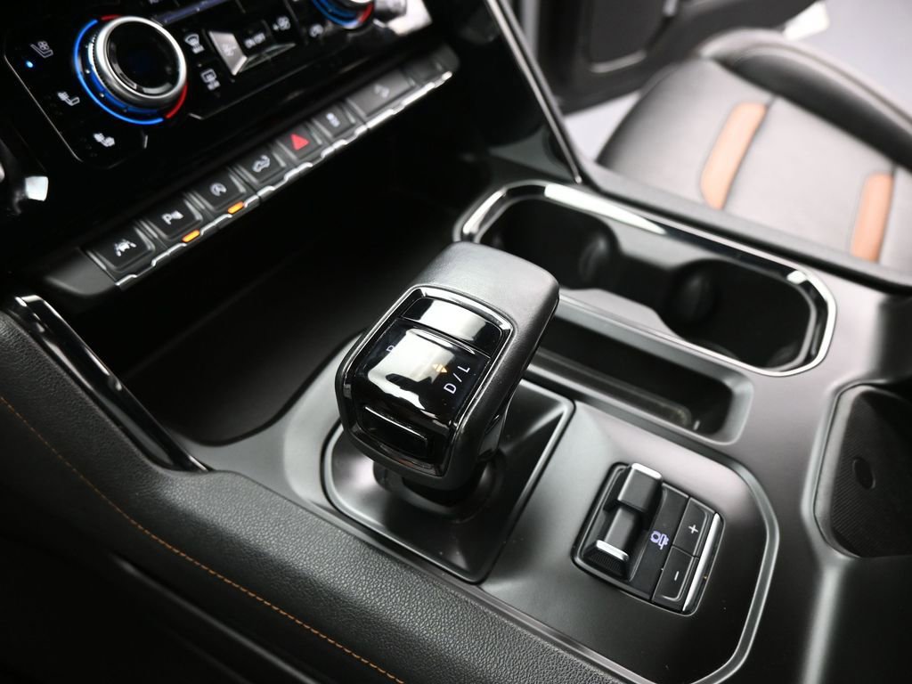 Used 2023 GMC Sierra 1500 AT4 w/ AT4 Premium Package image 17