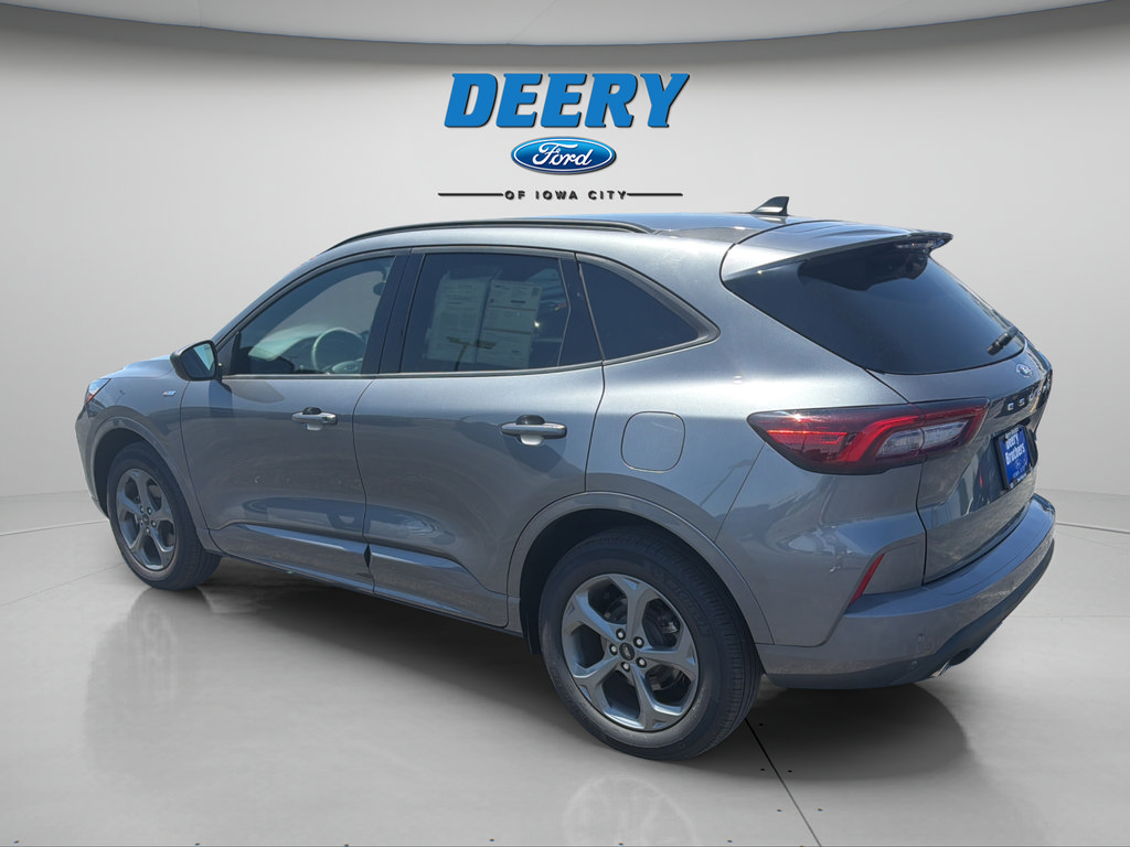 Certified 2024 Ford Escape ST-Line w/ Tech Pack #1 AWD/4WD image 16