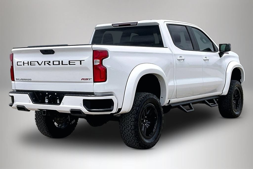 Used 2022 Chevrolet Silverado 1500 RST w/ Safety Package AWD/4WD image 5