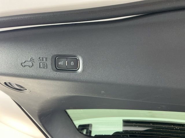 Certified 2025 Ford Expedition Active AWD/4WD image 34