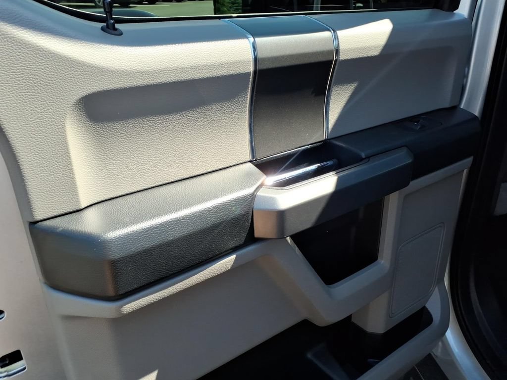 Certified 2019 Ford F150 XLT w/ Equipment Group 302A Luxury AWD/4WD image 16