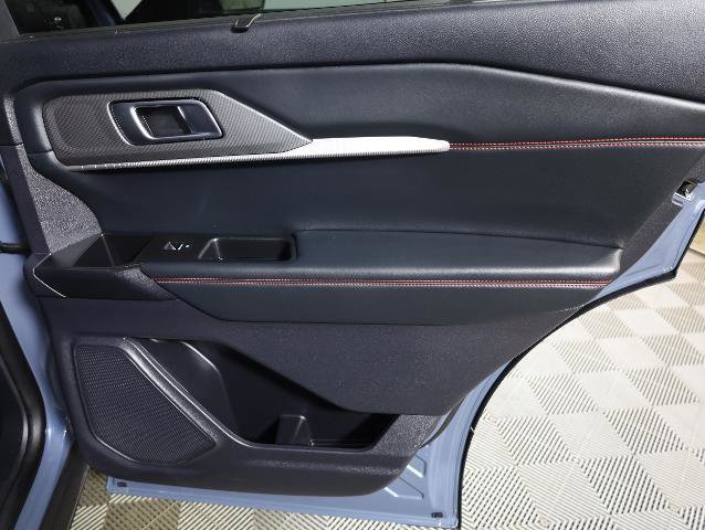 Certified 2025 Ford Explorer ST-Line w/ Premium Package AWD/4WD image 27