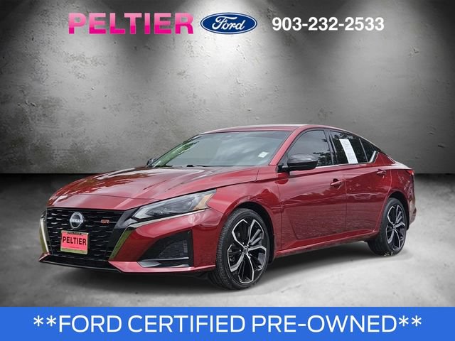 Used 2023 Nissan Altima 2.5 SR w/ SR Premium Package AWD/4WD image 3