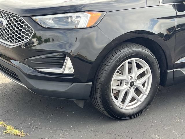 Certified 2023 Ford Edge SEL w/ Convenience Package AWD/4WD image 8