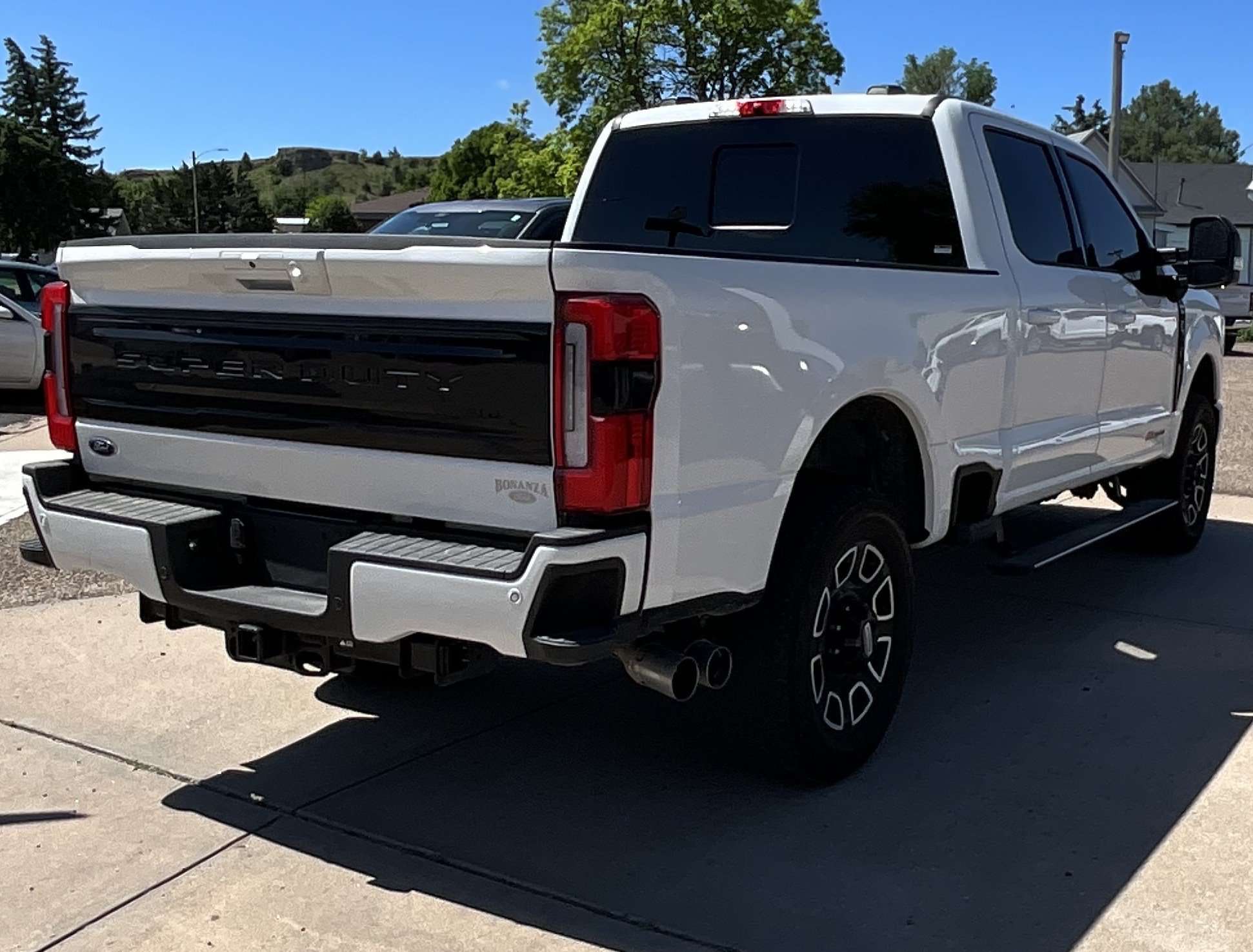 Certified 2025 Ford F350 Platinum AWD/4WD image 5