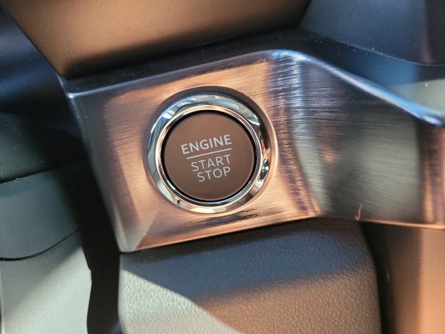 Certified 2026 Ford F350 Lariat AWD/4WD image 30