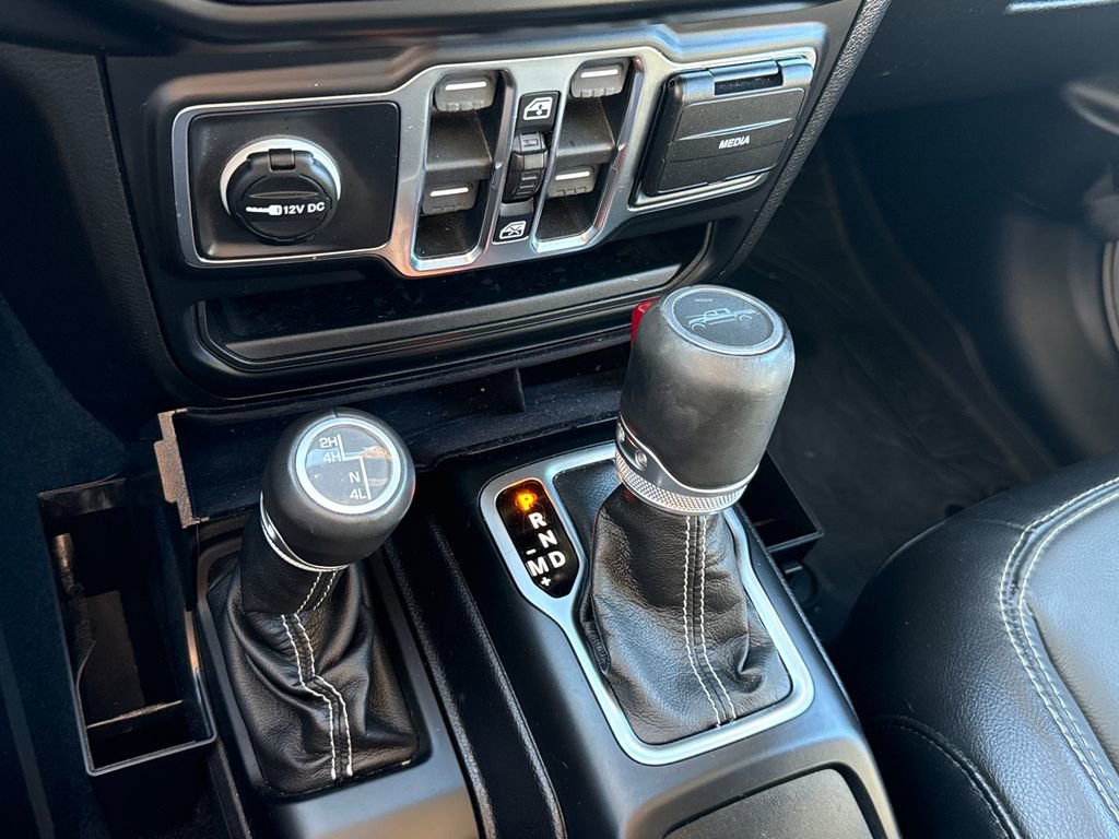 Used 2020 Jeep Gladiator Overland image 23