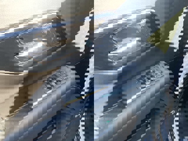 Used 2025 Chevrolet Tahoe High Country image 11