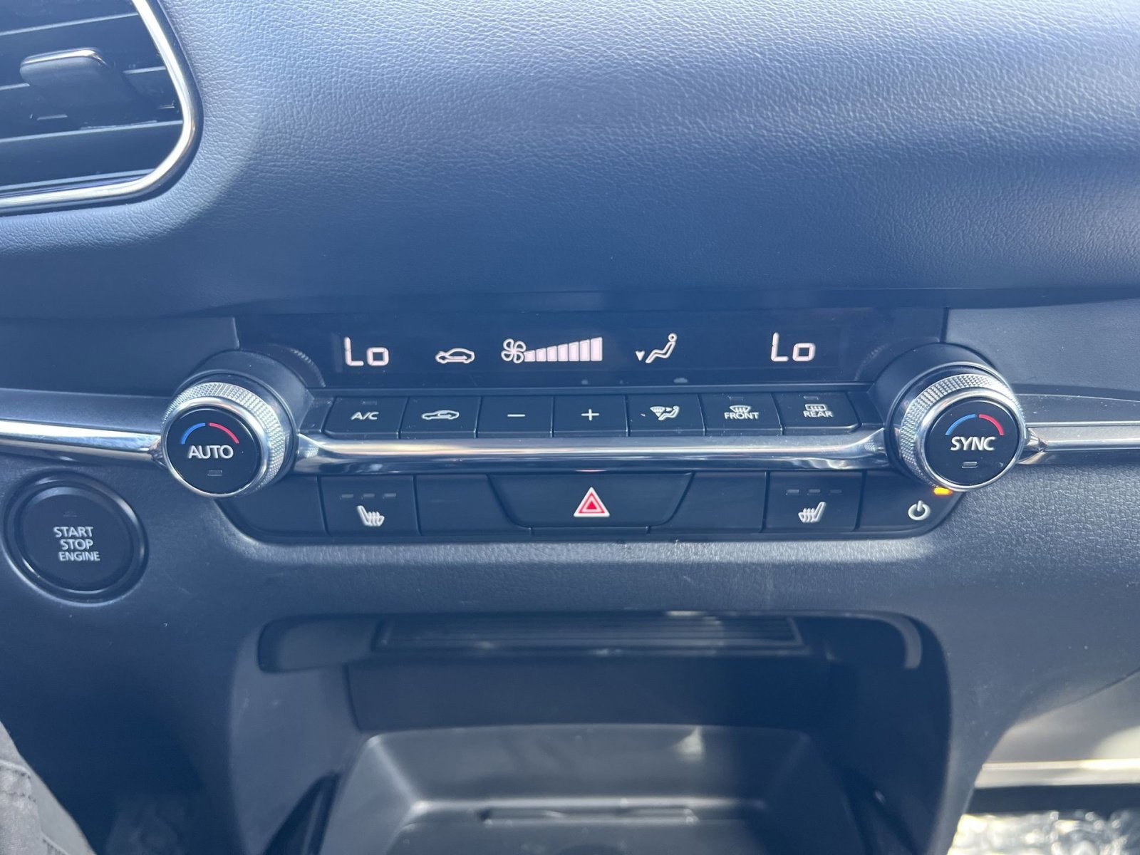 Used 2024 MAZDA CX-30 AWD 2.5 S w/ Premium Package image 20