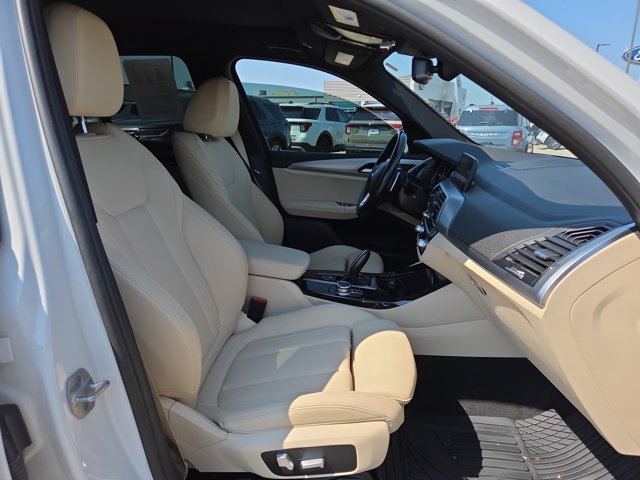 Used 2021 BMW X3 xDrive30i AWD/4WD image 16