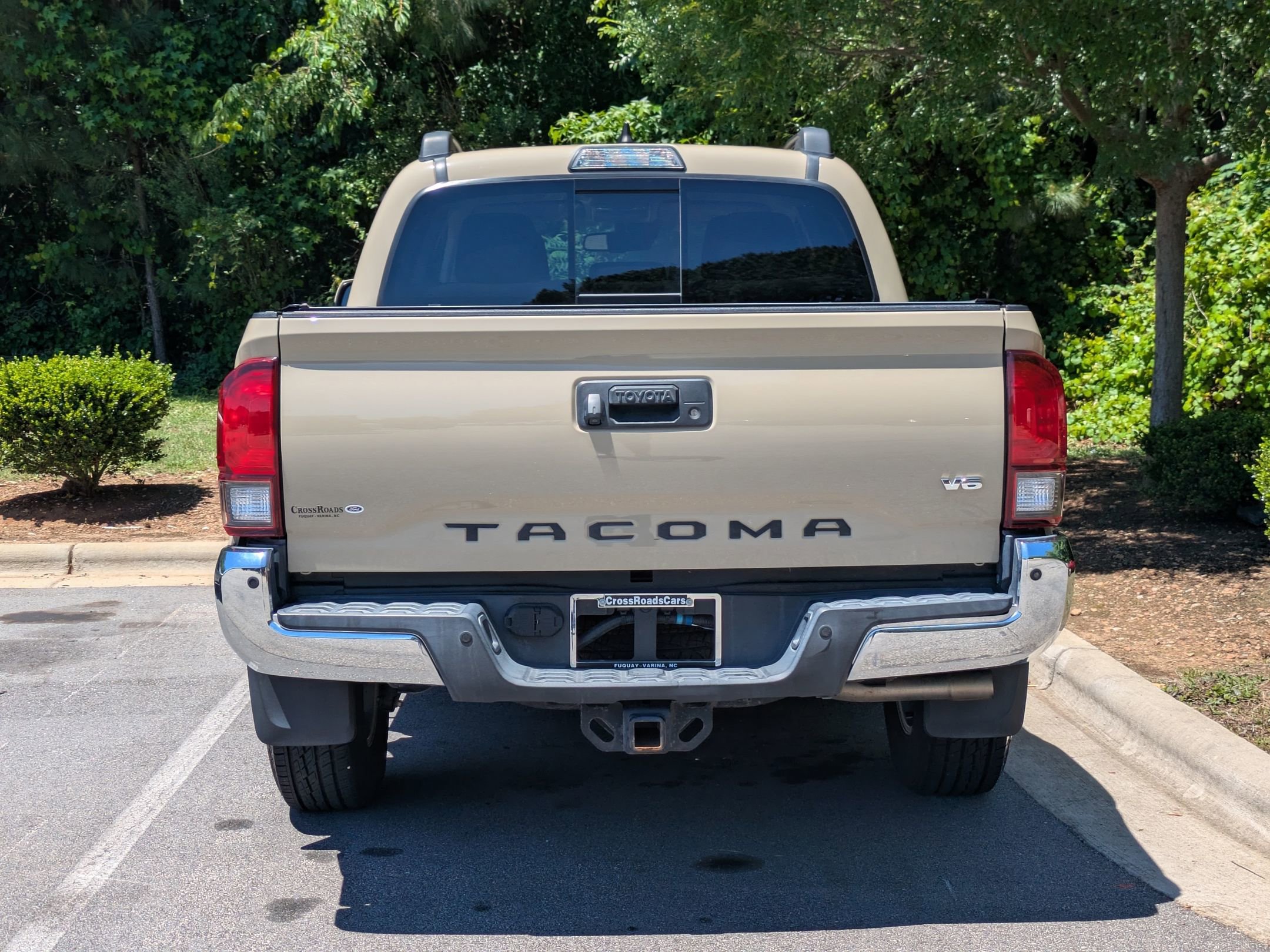 Used 2019 Toyota Tacoma SR5 RWD image 4