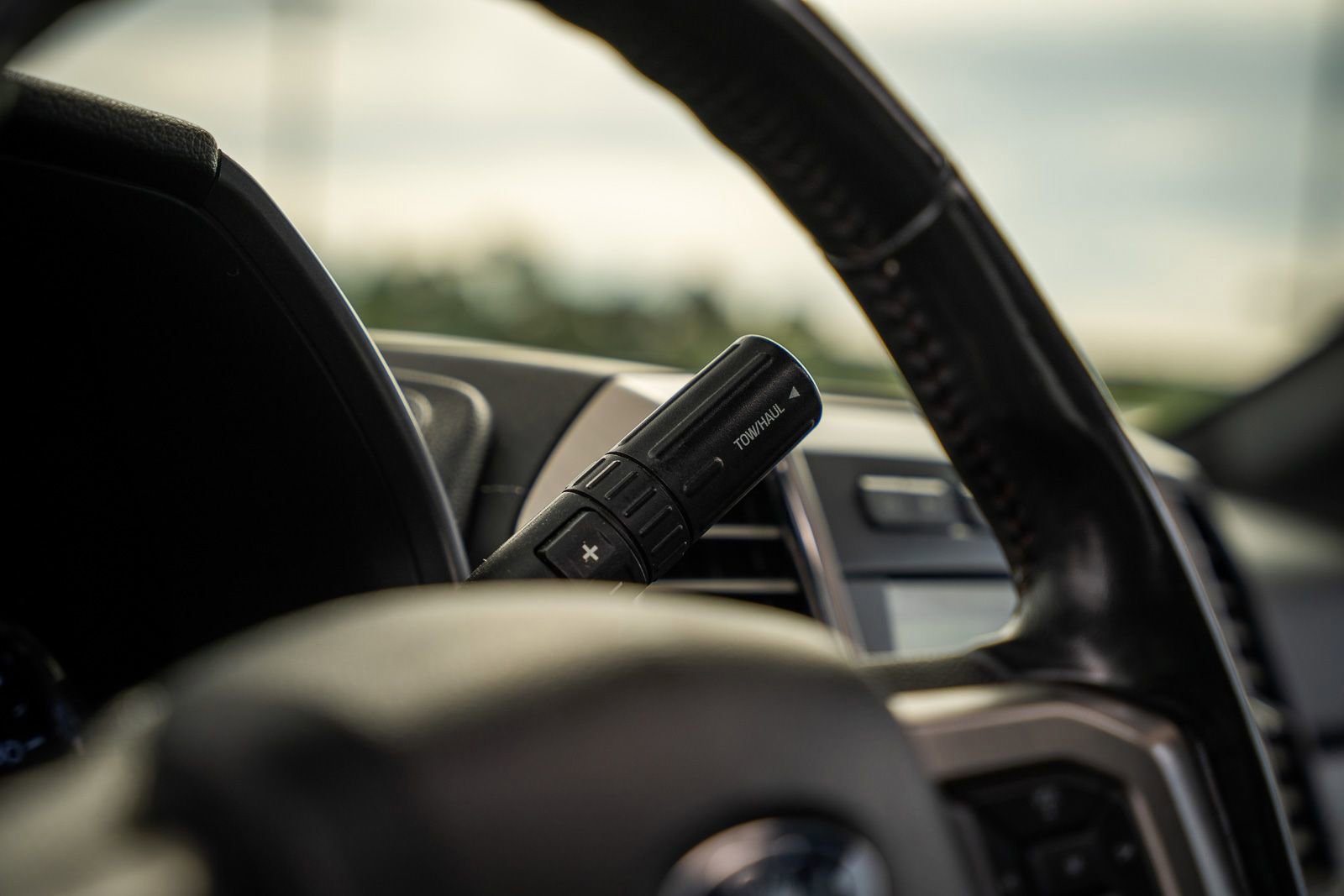 Certified 2019 Ford F250 Platinum w/ Platinum Ultimate Package image 39