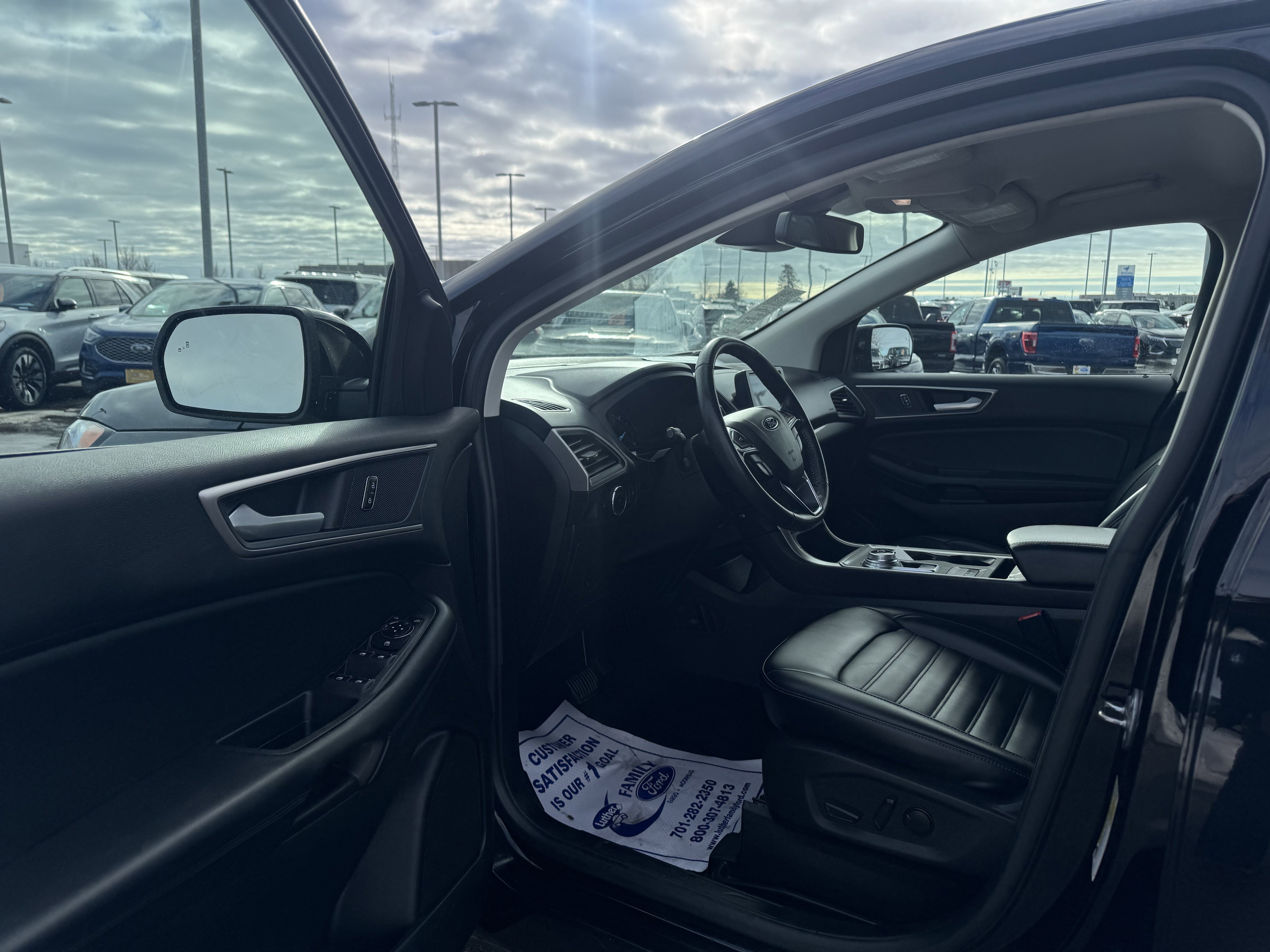 Certified 2024 Ford Edge SEL image 18