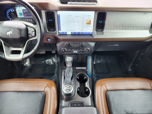 Certified 2023 Ford Bronco Outer Banks w/ Sasquatch Package AWD/4WD image 14