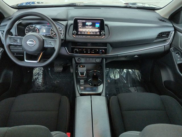 Used 2024 Nissan Rogue S FWD image 15
