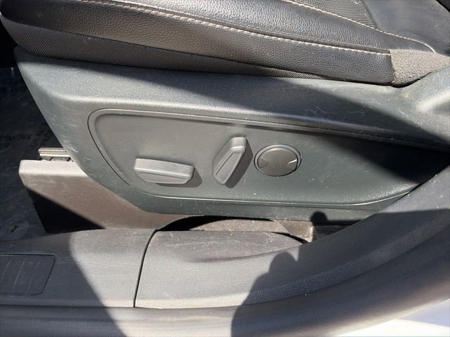 Certified 2022 Ford Escape SEL FWD image 13