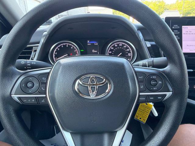 Used 2022 Toyota Camry LE FWD image 15