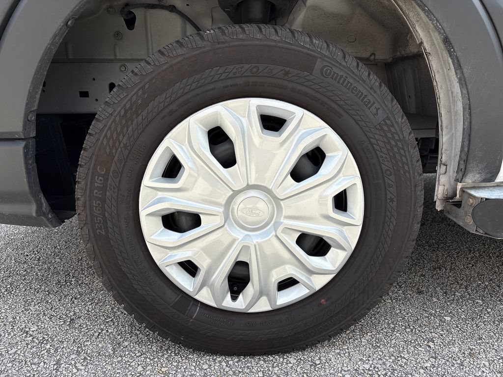 Certified 2025 Ford Transit 250 Low Roof w/ Exterior Upgrade Package RWD image 12