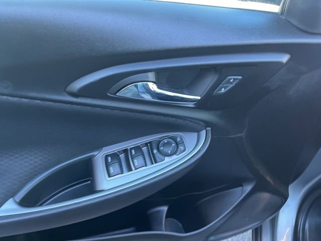 Used 2024 Chevrolet Malibu LS image 15