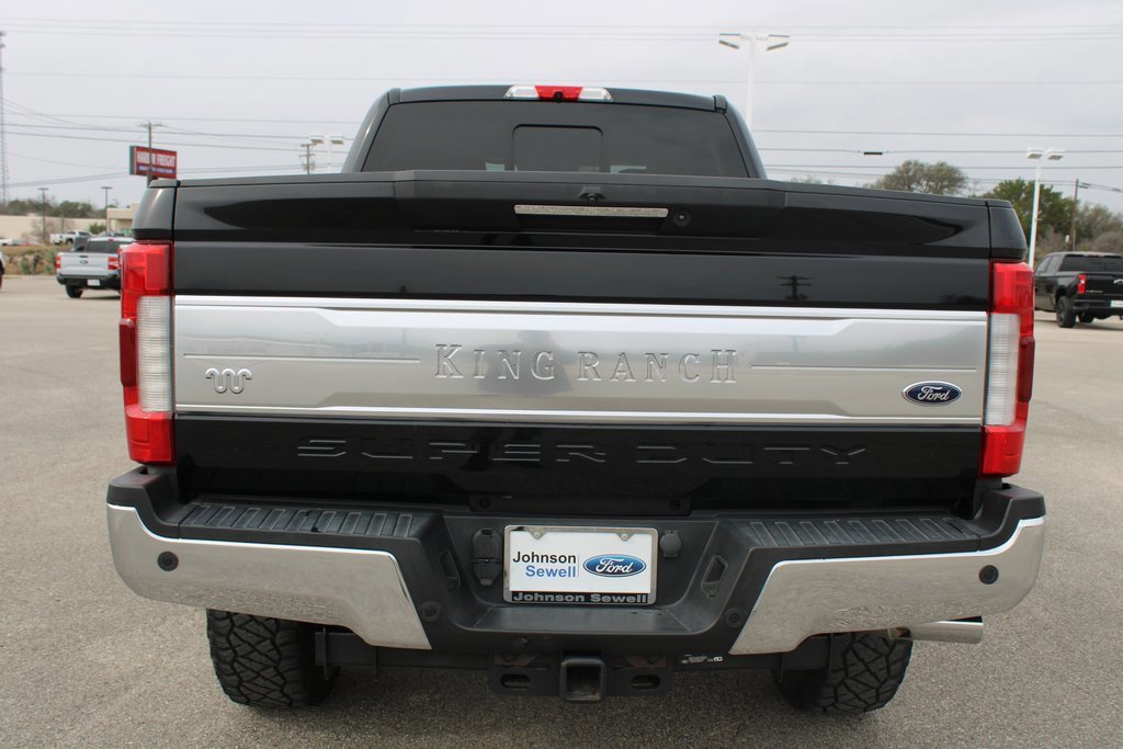 Certified 2019 Ford F250 King Ranch w/ King Ranch Ultimate Package image 3