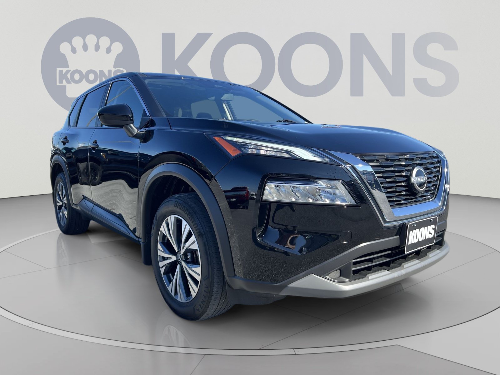 Used 2023 Nissan Rogue SV AWD/4WD image 10