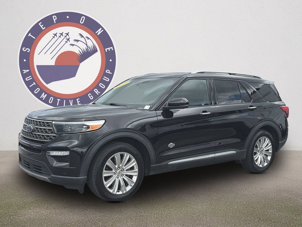 Certified 2023 Ford Explorer King Ranch w/ Technology Package RWD image 2
