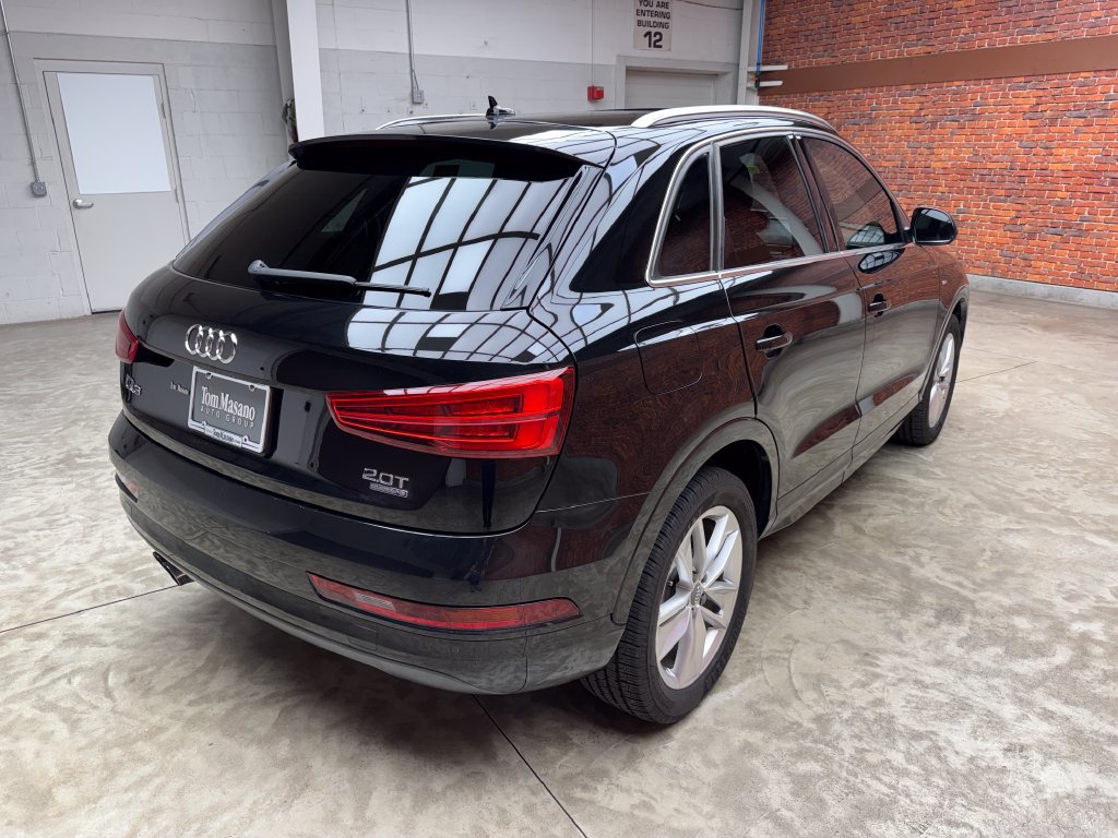 Used 2018 Audi Q3 2.0T Premium Plus w/ Premium Plus Package AWD/4WD image 5