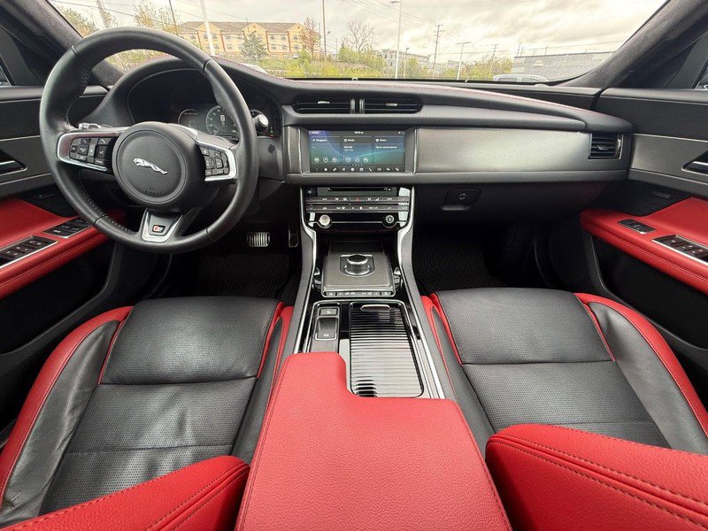 Used 2020 Jaguar XF S AWD/4WD image 17