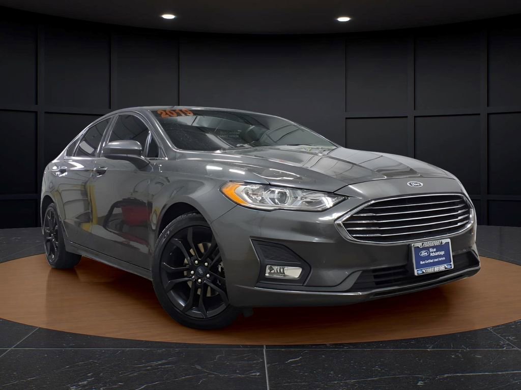 Certified 2019 Ford Fusion SE w/ Equipment Group 151A