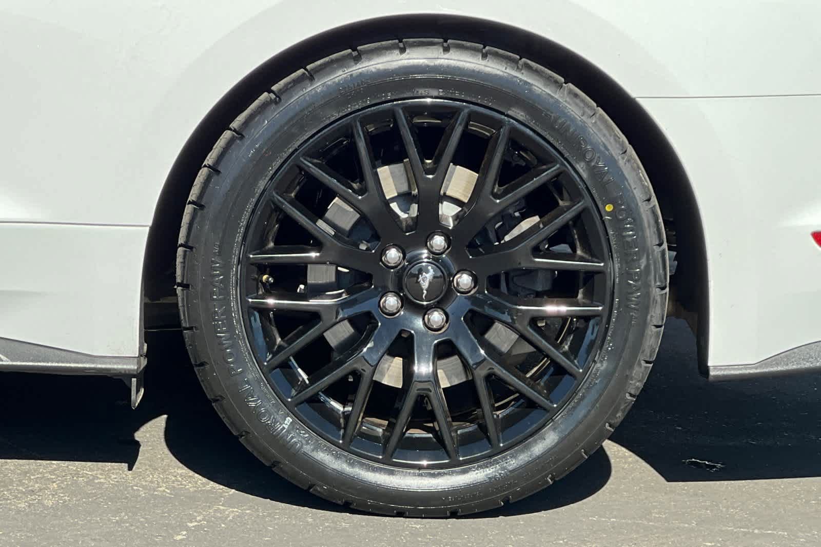 Certified 2019 Ford Mustang GT Premium image 27