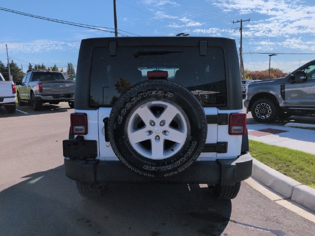 Used 2018 Jeep Wrangler Unlimited Sport S AWD/4WD image 4