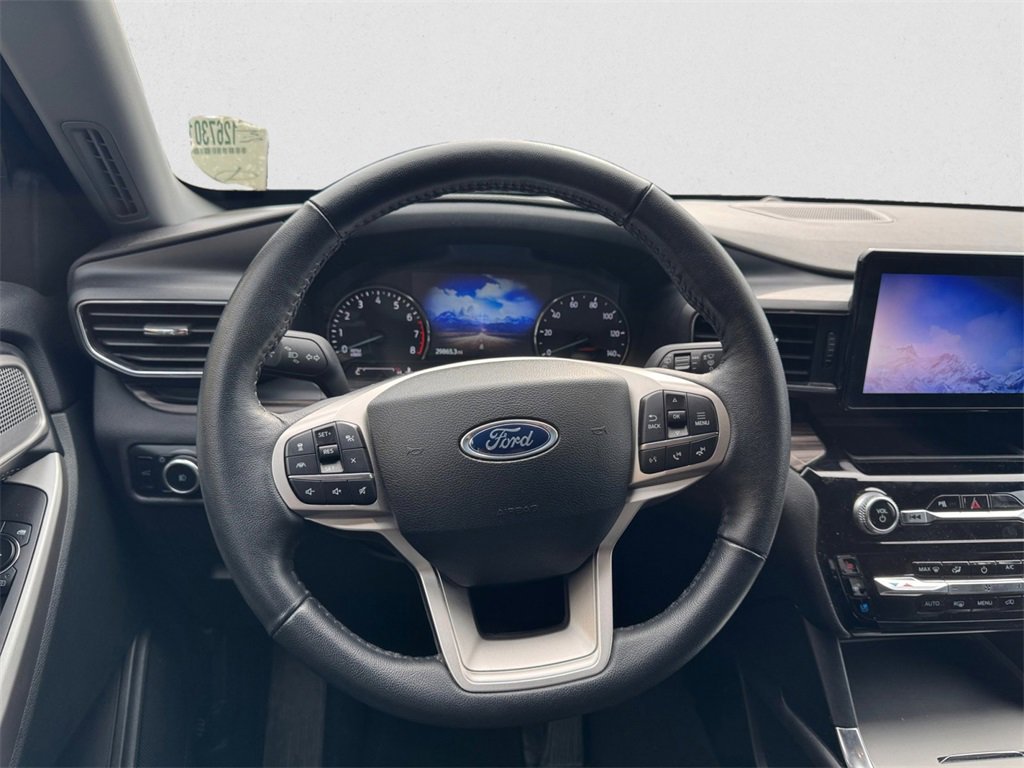 Certified 2024 Ford Explorer Limited image 11