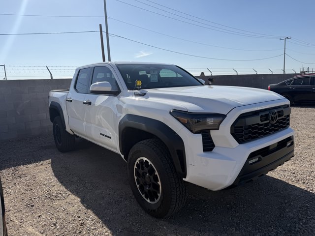 Used 2026 Toyota Tacoma TRD Off-Road AWD/4WD image 16