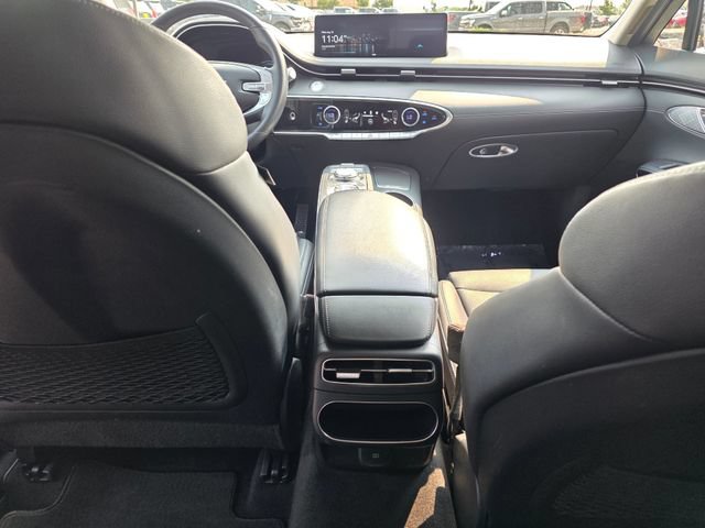 Used 2025 Genesis GV70 2.5T AWD/4WD image 15