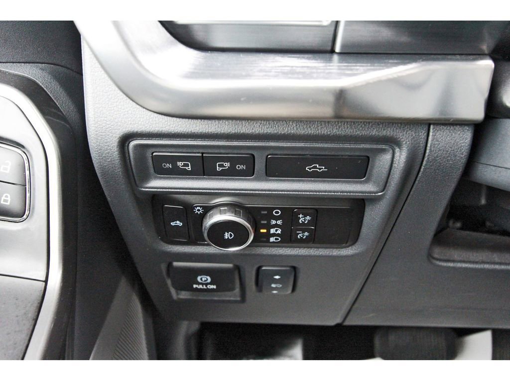 Certified 2023 Ford F150 Lariat image 18