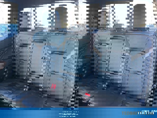 Used 2023 GMC Canyon Denali image 14