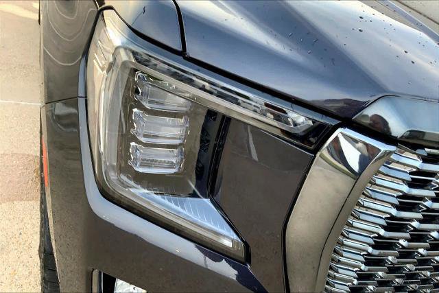 Used 2024 GMC Yukon Denali Ultimate image 27