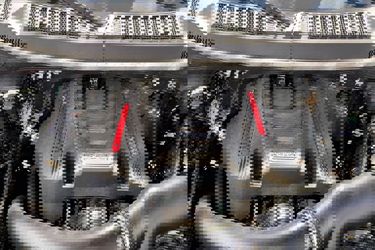 Certified 2019 Ford F150 Raptor w/ Equipment Group 802A Luxury image 32