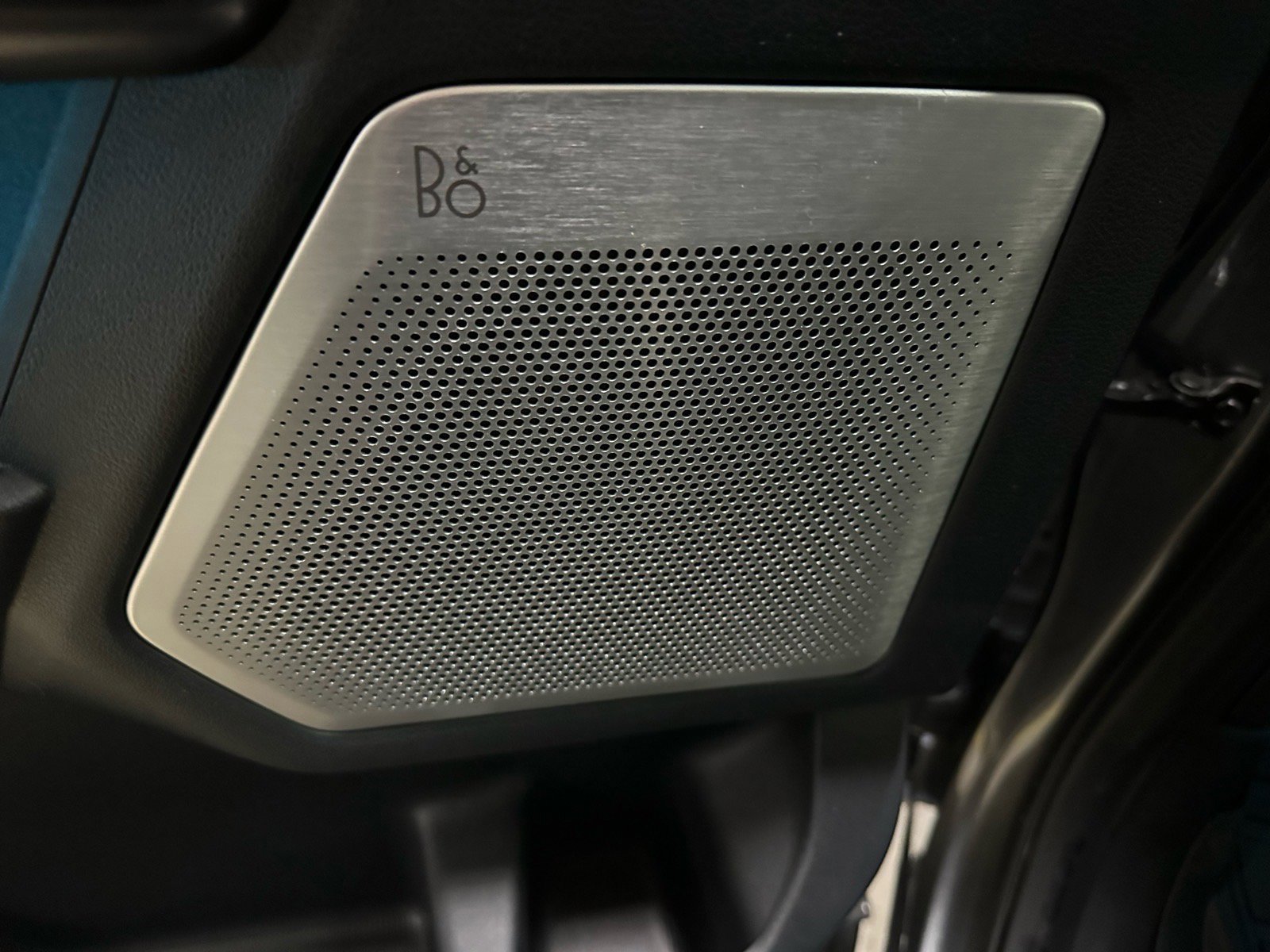 Certified 2023 Ford F150 Platinum w/ Equipment Group 701A High image 37