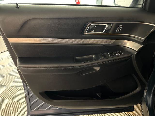 Certified 2018 Ford Explorer XLT w/ Equipment Group 202A FWD image 15