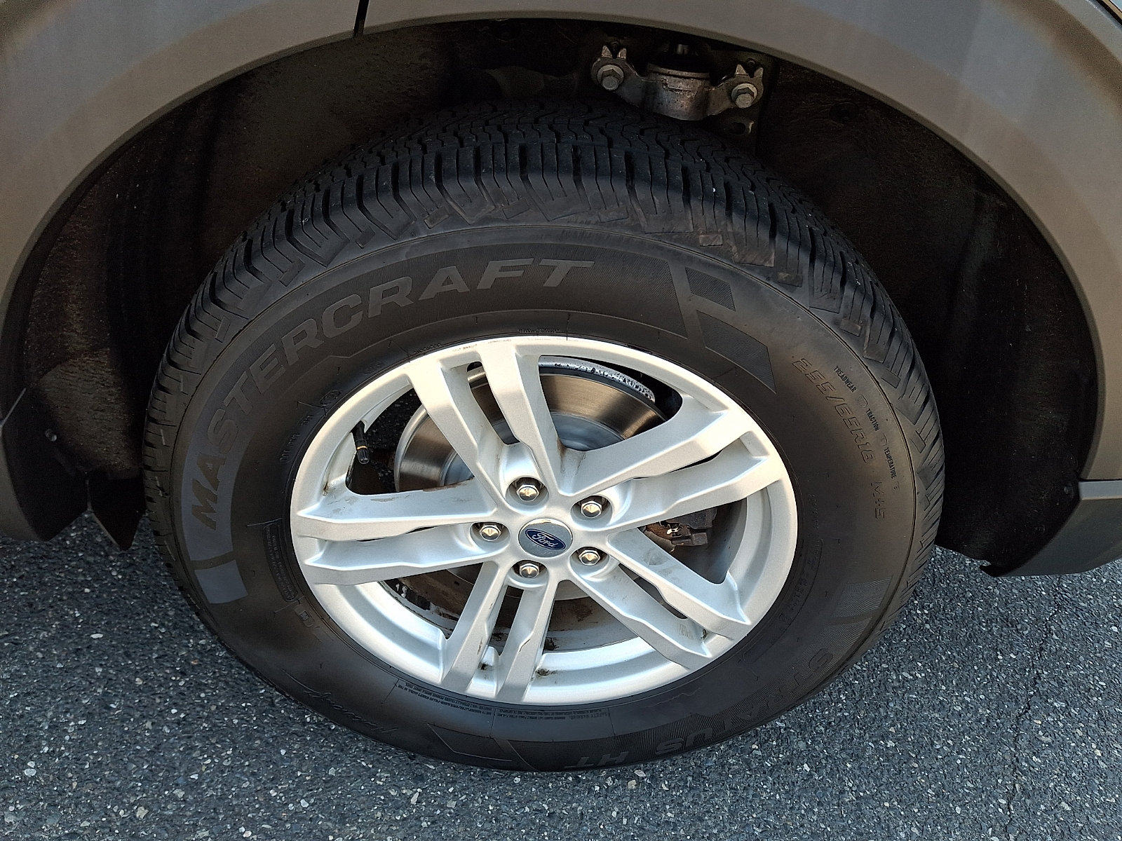 Certified 2021 Ford Explorer XLT AWD/4WD image 28