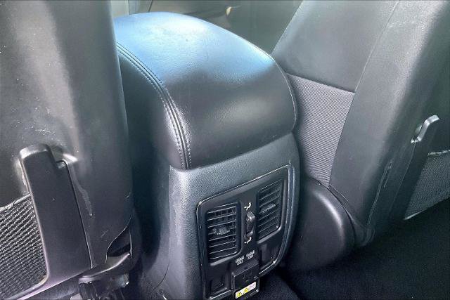 Used 2022 Jeep Grand Cherokee Limited w/ Tech Group AWD/4WD image 33
