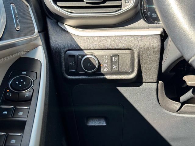 Certified 2023 Ford Explorer XLT w/ Equipment Group 202A AWD/4WD image 37