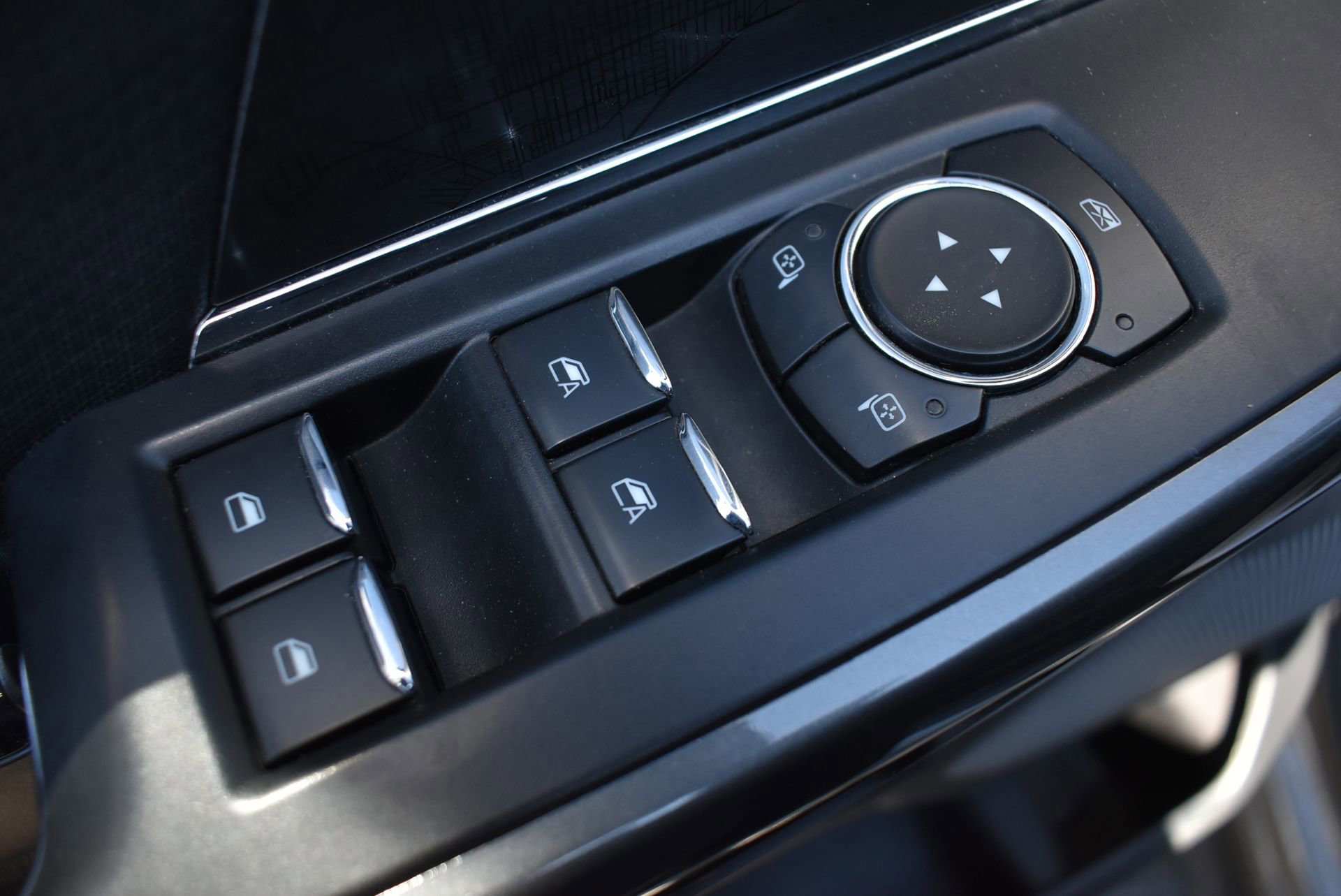 Certified 2022 Ford F150 XLT w/ Equipment Group 302A High image 13