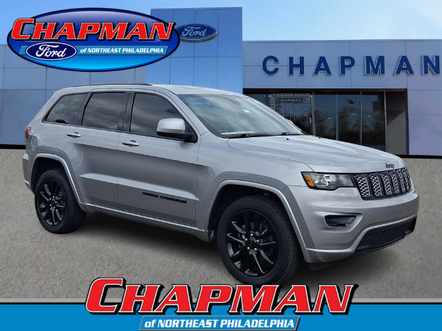Used 2020 Jeep Grand Cherokee Altitude AWD/4WD image 1