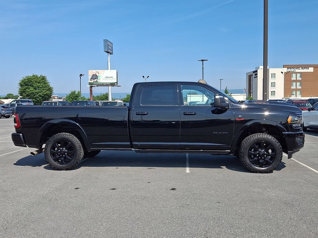 Used 2024 RAM 3500 Limited w/ Night Edition AWD/4WD image 7