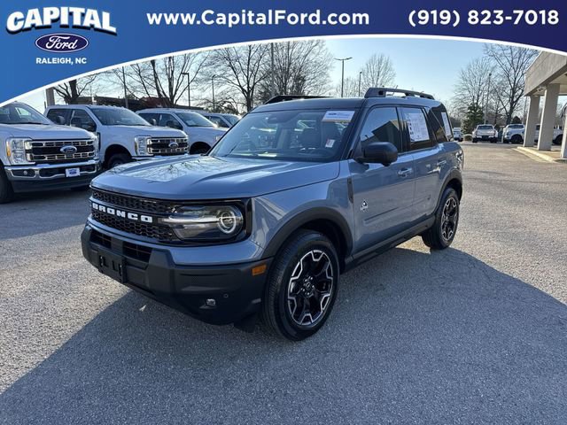 Certified 2025 Ford Bronco Sport Outer Banks w/ Outer Banks Tech Package+ image 2