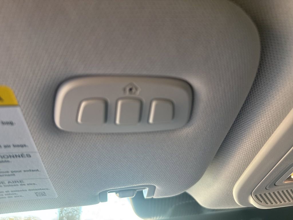 Certified 2025 Ford Explorer Active w/ Active Comfort Package image 15